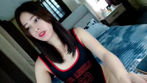 Snapshot of perfect_suckerqueen69 chatting on 12, 5, 2026 Sweet Gwen online show from 12, 5, 2026