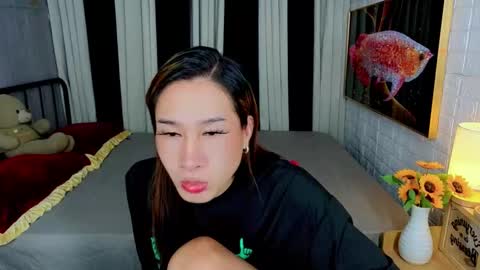 Chloe online show from 27, 10, 2025