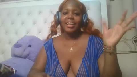 Snapshot of periwinkle20 chatting on 21, 4, 2026 Taurus online show from 21, 4, 2026