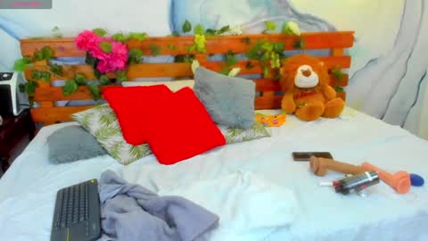 Perla Franco online show from 28, 1, 2025