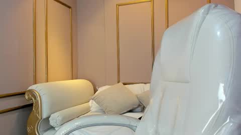 PerlaPreciosa online show from 21, 11, 2025