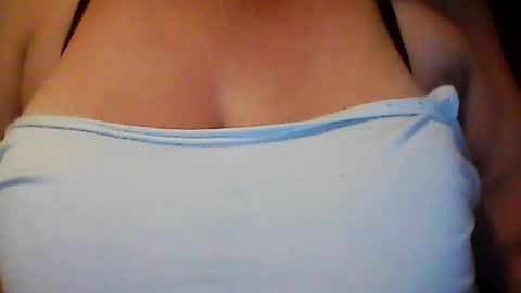 perlita070822 online show from 9, 7, 2026