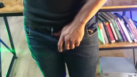 Snapshot of perseoo_88 chatting on 17, 2, 2025 andres online show from 17, 2, 2025