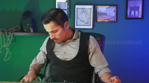 Snapshot of perseoo_88 chatting on 6, 11, 2025 andres online show from 6, 11, 2025