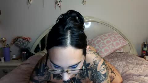 Snapshot of persianbabe1990 chatting on 18, 7, 2026 persianbabe1990 online show from 18, 7, 2026