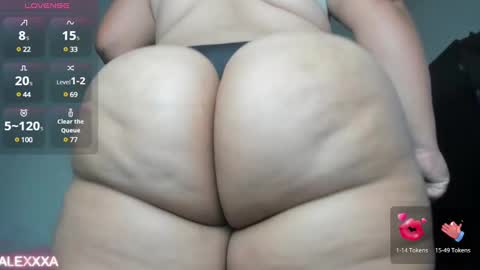 Snapshot of pervertt_mommy chatting on 9, 1, 2025  Alexandra  online show from 9, 1, 2025