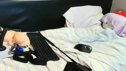peter196888 online show from 15, 5, 2026