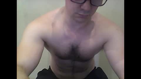 Snapshot of peter_7776 chatting on 18, 5, 2026 peter online show from 18, 5, 2026