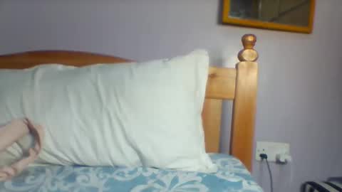 ariana online show from 13, 4, 2026