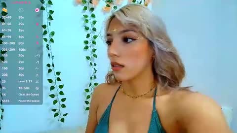 petite_blossom4 online show from 20, 7, 2026