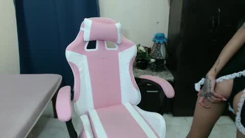 Jan online show from 5, 12, 2024