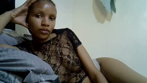 petite_melinda online show from 2, 7, 2026