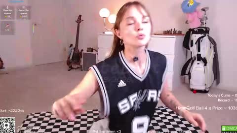 PiperAvery online show from 19, 4, 2026