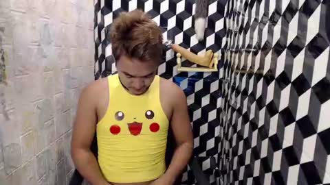 Snapshot of petitehugecockxnxxx chatting on 18, 7, 2026 Call me jake online show from 18, 7, 2026
