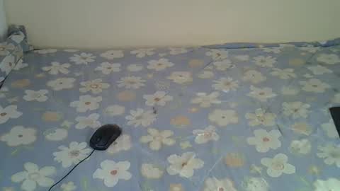 Snapshot of petitesugar chatting on 16, 2, 2026 Sugar online show from 16, 2, 2026