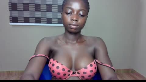 petitexxebony online show from 27, 5, 2026