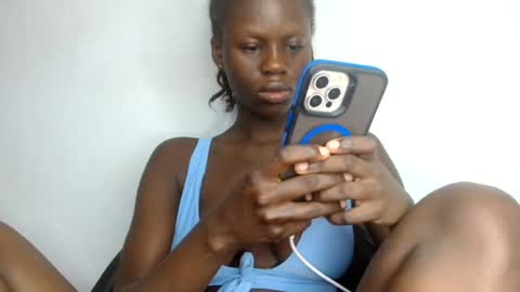petitgirl88 online show from 16, 7, 2026