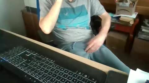 petitwilly online show from 1, 12, 2025