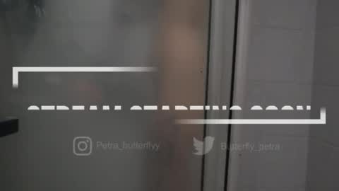 i.. .U can call me Nick ....    Help me to reach 200 thumbs up online show from 13, 3, 2026