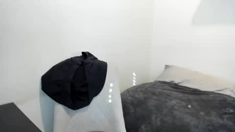 Jasmine Juice online show from 14, 1, 2025