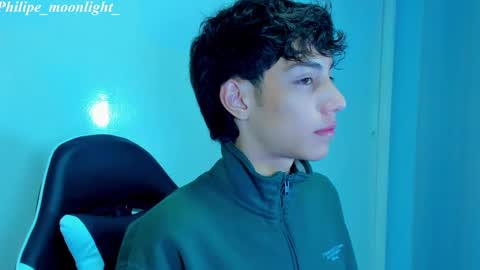 Phil.   INDEPENDENT MODEL online show from 25, 2, 2025