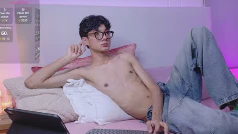 Phillip online show from 7, 7, 2026