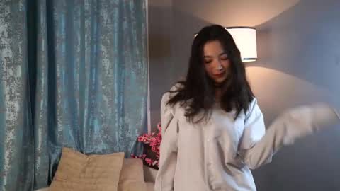 Snapshot of philomenafrost chatting on 2, 12, 2024 Hitomi oo online show from 2, 12, 2024