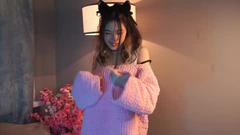 Snapshot of philomenafrost chatting on 5, 12, 2024 Hitomi oo online show from 5, 12, 2024