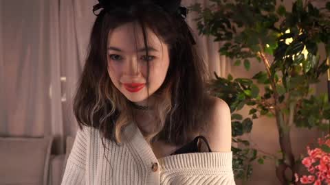 Snapshot of philomenafrost chatting on 6, 12, 2024 Hitomi oo online show from 6, 12, 2024