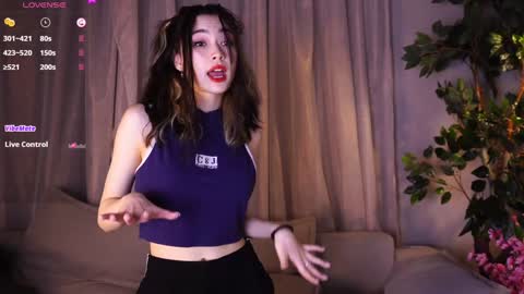 Snapshot of philomenafrost chatting on 12, 12, 2024 Hitomi oo online show from 12, 12, 2024