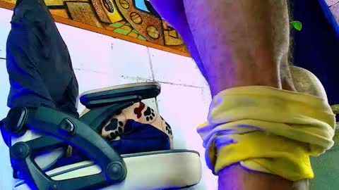 Snapshot of phlilloyhighclouds chatting on 9, 10, 2025 phlilloyhighclouds online show from 9, 10, 2025