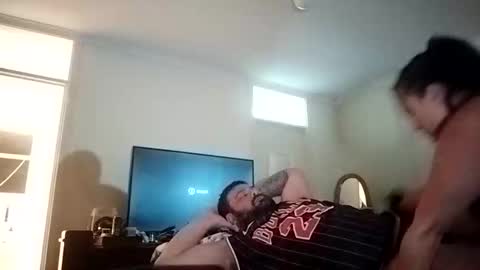 Snapshot of phloezz chatting on 8, 11, 2025 phloezz online show from 8, 11, 2025