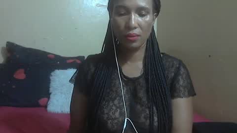 Snapshot of phoenixcandy chatting on 28, 1, 2025 phoenixcandy online show from 28, 1, 2025
