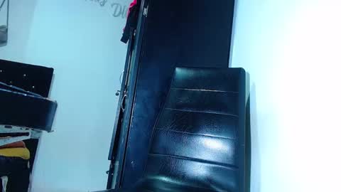 AdnierGnz online show from 6, 3, 2025