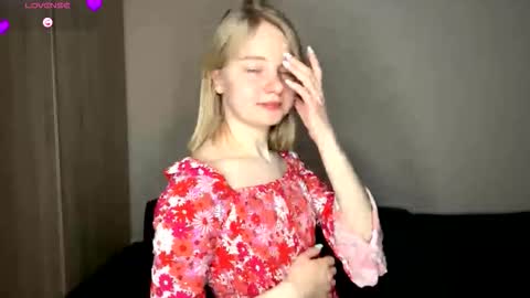 Snapshot of phyllisearney chatting on 2, 3, 2026 Hann G. Jones online show from 2, 3, 2026