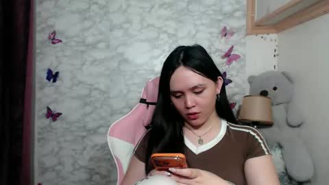 Ms Pia online show from 25, 5, 2026