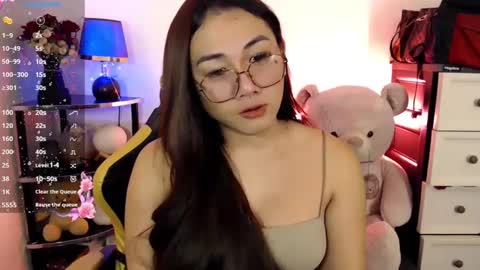 Snapshot of pia_worthsback chatting on 13, 2, 2025 Pia online show from 13, 2, 2025