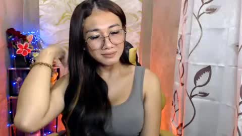 Snapshot of pia_worthsback chatting on 24, 6, 2026 Pia online show from 24, 6, 2026