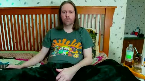 Snapshot of pianoman423 chatting on 8, 10, 2025 Jay online show from 8, 10, 2025