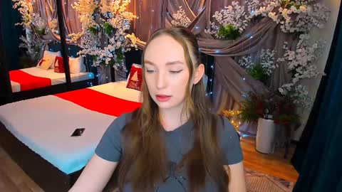 Emelie online show from 14, 1, 2025