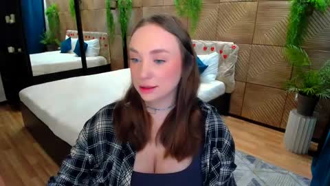 Emelie online show from 8, 4, 2026