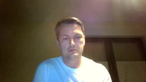 Snapshot of piercingsxxx chatting on 7, 1, 2026 piercingsxxx online show from 7, 1, 2026