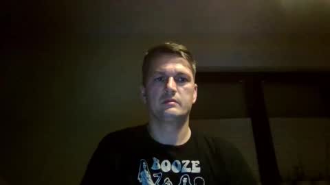 Snapshot of piercingsxxx chatting on 7, 3, 2026 piercingsxxx online show from 7, 3, 2026