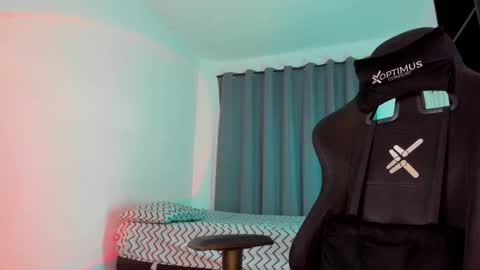 Pierre online show from 18, 12, 2025