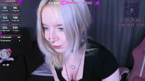 Snapshot of piginnya chatting on 8, 3, 2026 piginnya online show from 8, 3, 2026