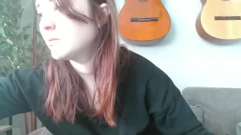 PilloGoddess online show from 4, 12, 2025