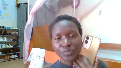 pinah1997 online show from 16, 3, 2026