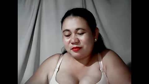 Snapshot of pinaymama12345 chatting on 17, 5, 2026 pinaymama12345 online show from 17, 5, 2026