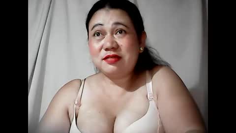 Snapshot of pinaymama12345 chatting on 27, 5, 2026 pinaymama12345 online show from 27, 5, 2026