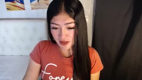 Snapshot of pinaymelanie chatting on 8, 6, 2026 pinaymelanie online show from 8, 6, 2026